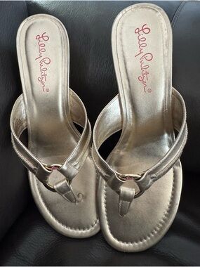 Lilly Pulitzer Metallic Gold Ring-Detail Thong Sandals